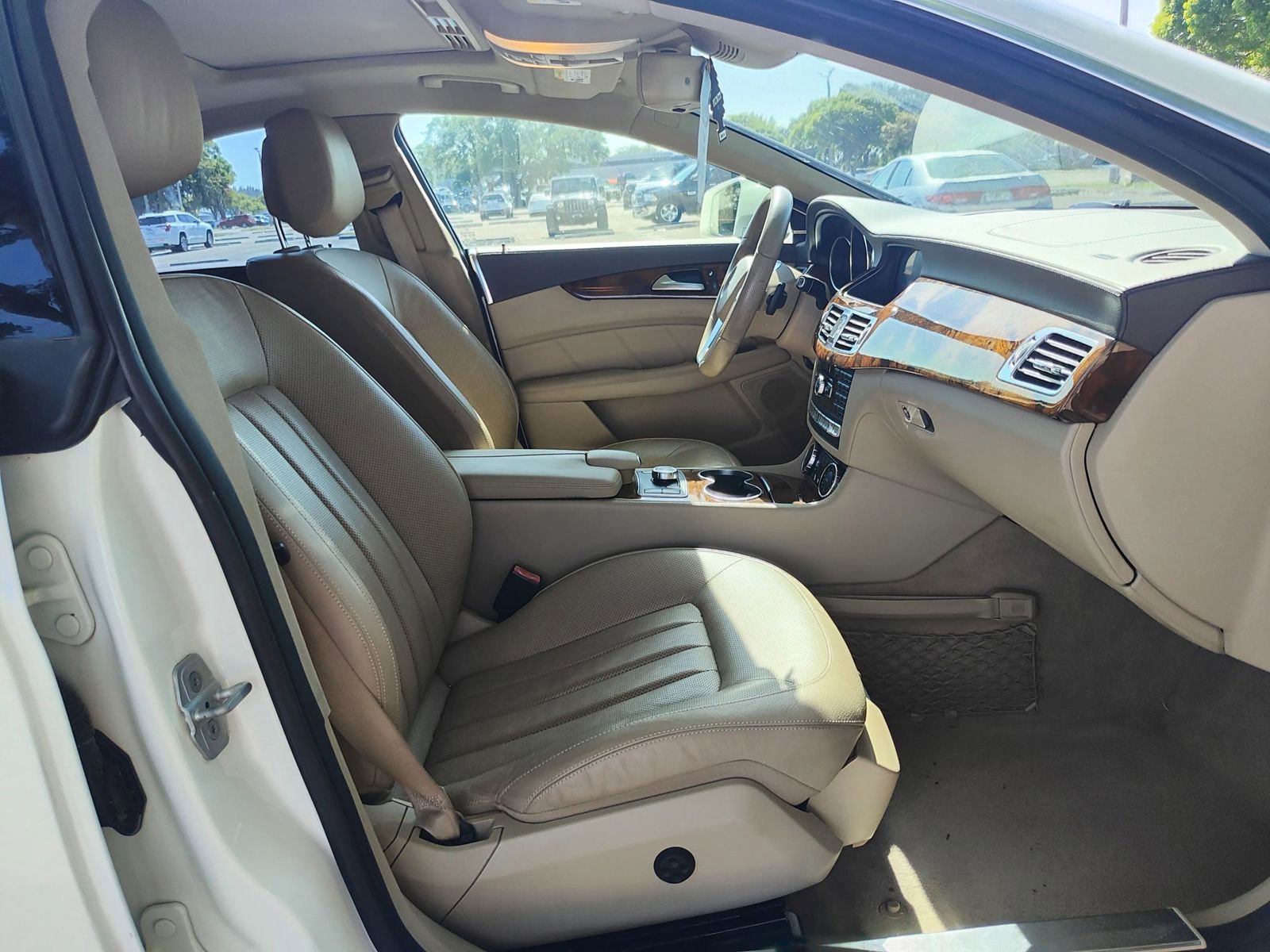 Used 2014 Mercedes-Benz CLS 550 image 11