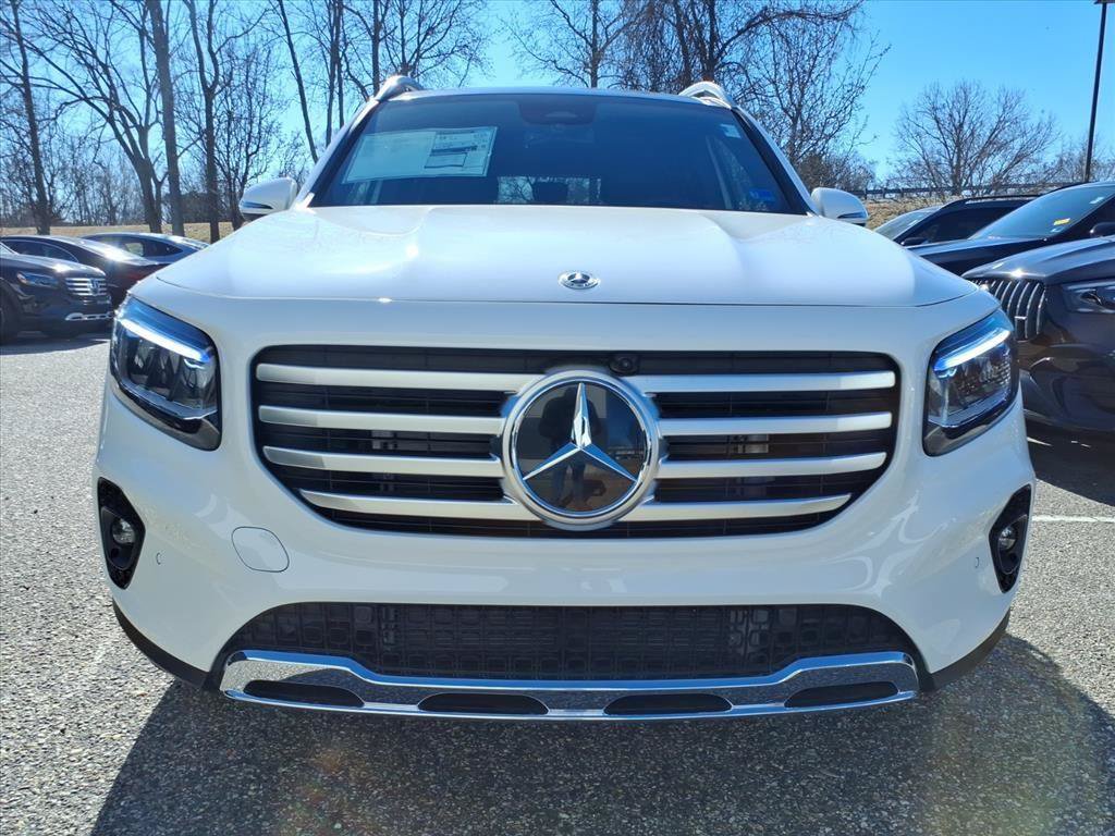 New 2026 Mercedes-Benz GLB 250 image 2