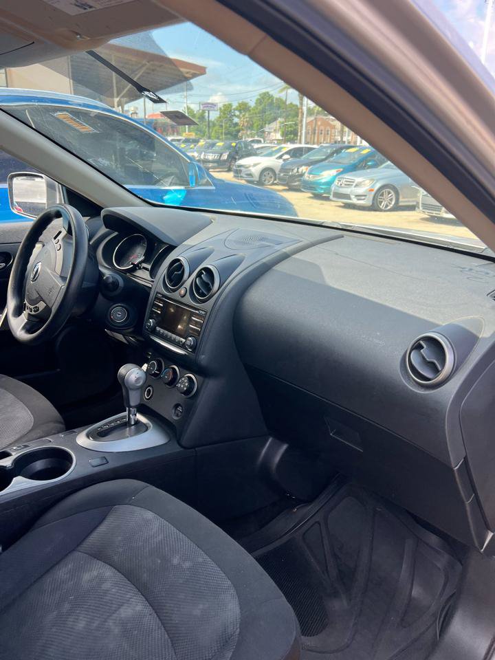 Used 2012 Nissan Rogue S w/ Special Edition Pkg FWD image 7