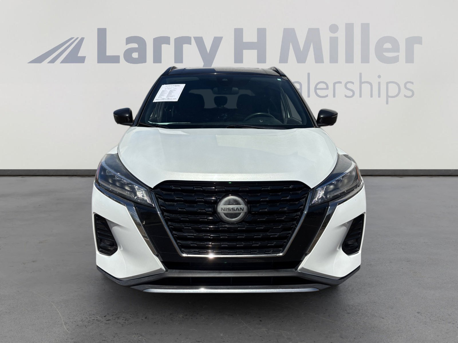Used 2021 Nissan Kicks SR FWD image 8