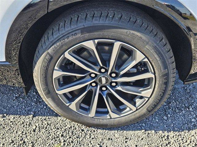 New 2026 Cadillac Lyriq Sport image 12