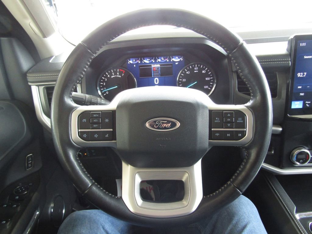 Used 2024 Ford Expedition Max XLT AWD/4WD image 24