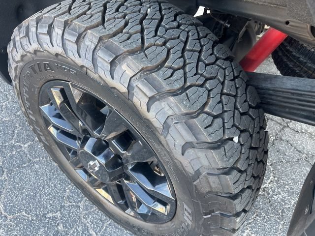 Used 2025 Chevrolet Silverado 2500 LTZ w/ Trail Boss Package AWD/4WD image 7