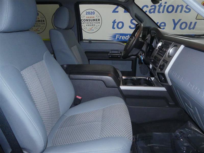 Used 2016 Ford F350 XLT w/ XLT Value Package AWD/4WD image 8