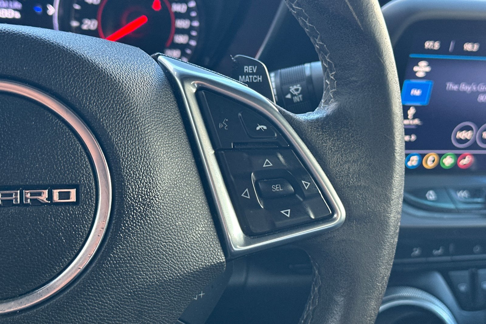 Used 2019 Chevrolet Camaro SS image 38