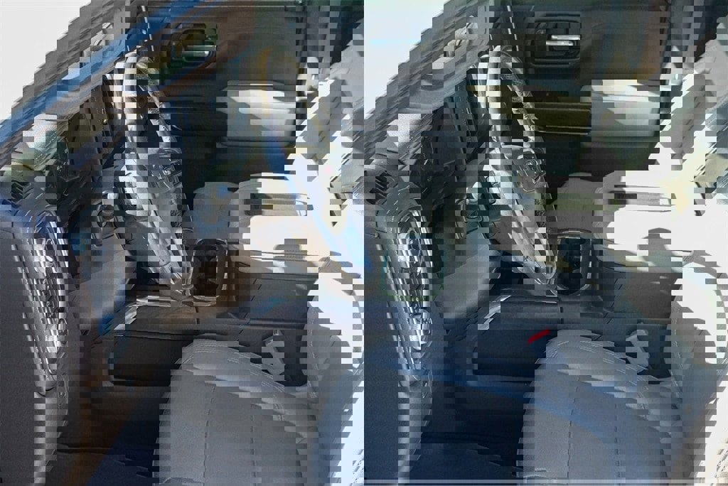 Used 2019 GMC Sierra 1500 SLT w/ SLT Premium Package image 9