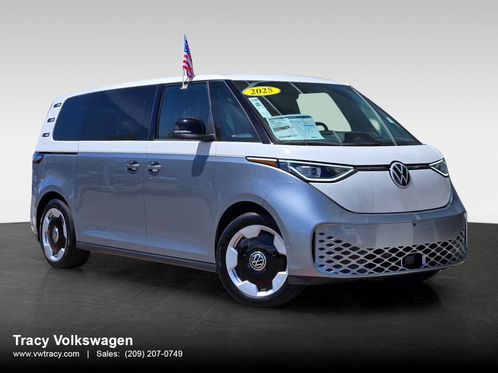 New 2025 Volkswagen ID. Buzz Pro S Plus