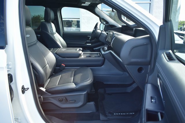 New 2025 Ford Expedition Max Platinum image 61