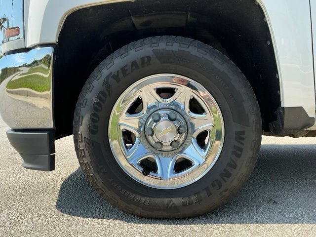 Used 2018 Chevrolet Silverado 1500 LS w/ Trailering Package RWD image 14