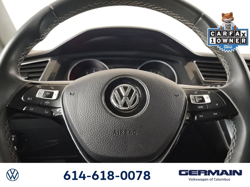Used 2021 Volkswagen Tiguan SE w/ Panoramic Sunroof Package image 27