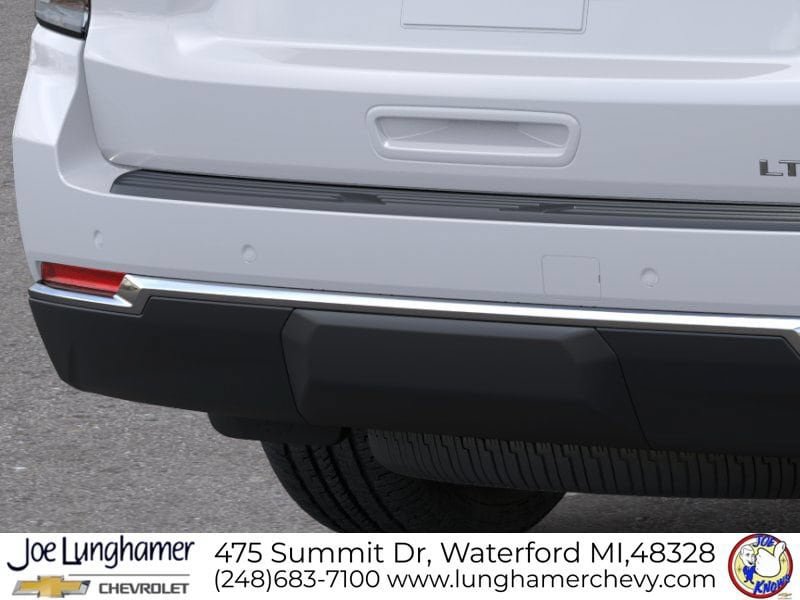 New 2026 Chevrolet Suburban LT w/ Comfort Package AWD/4WD image 16