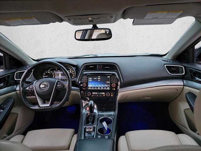Used 2016 Nissan Maxima 3.5 SL w/ Interior Lighting Package image 18