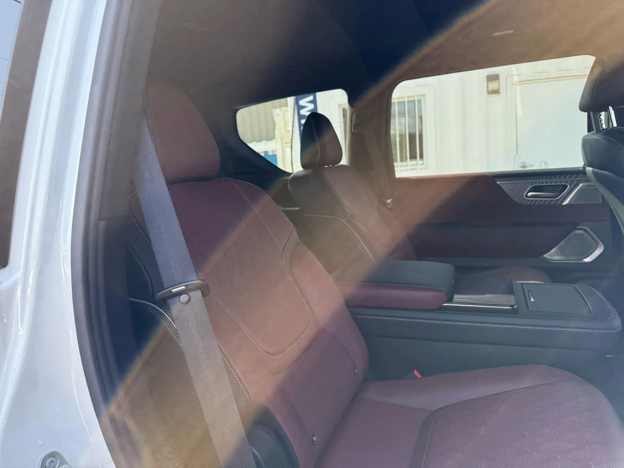 Used 2025 INFINITI QX80 Autograph image 32