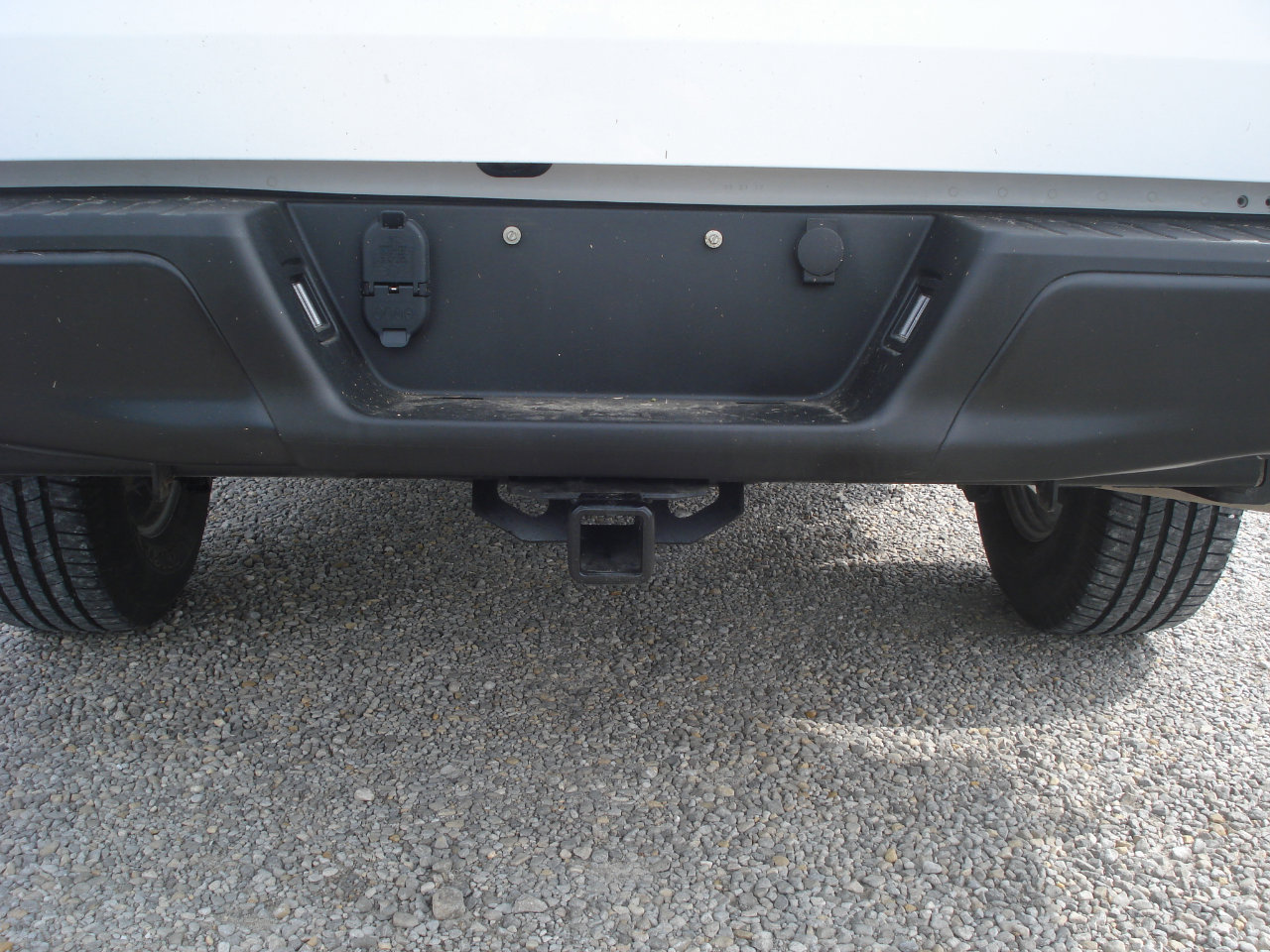 Used 2017 Ford F150 XL w/ Equipment Group 101A Mid image 11