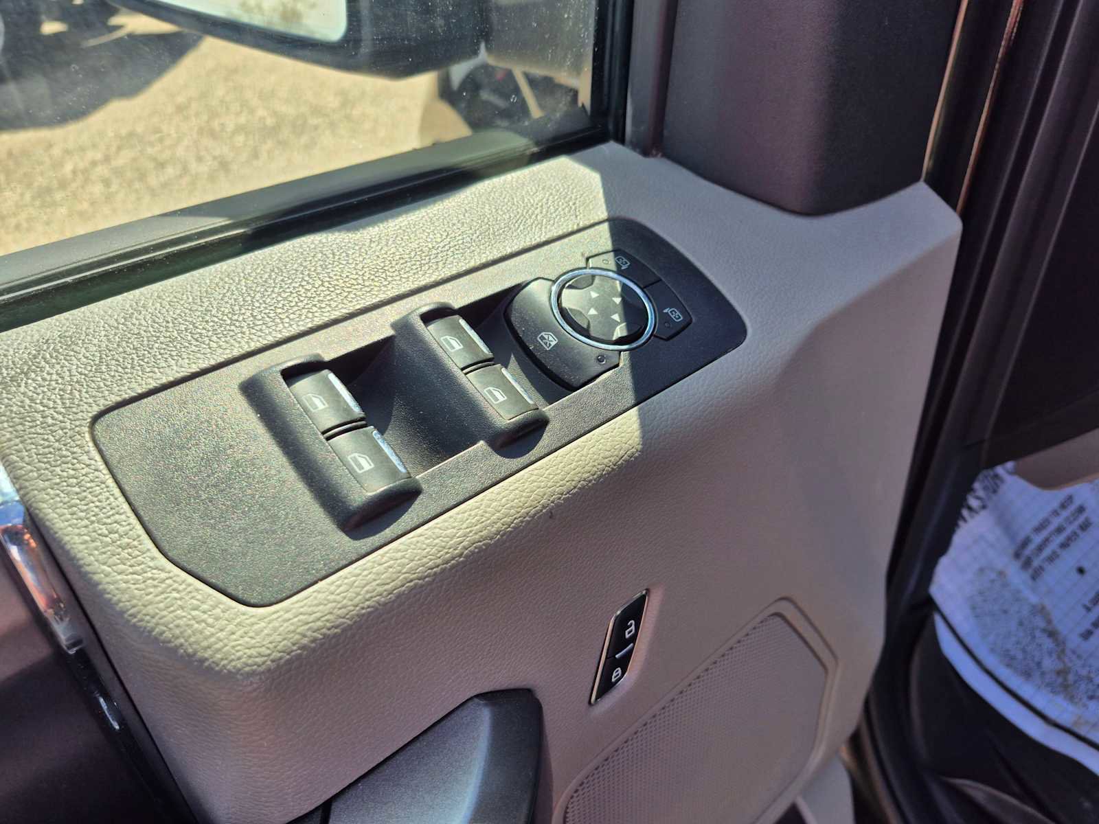 Used 2015 Ford F150 XLT w/ Equipment Group 302A Luxury image 13