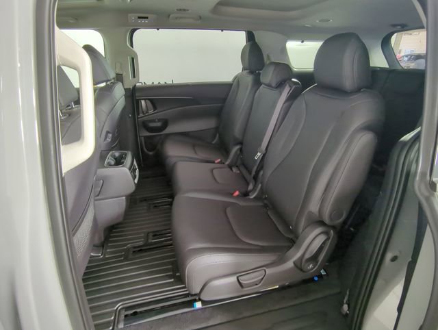 New 2026 Kia Carnival SX w/ SX Dark Edition Package image 21