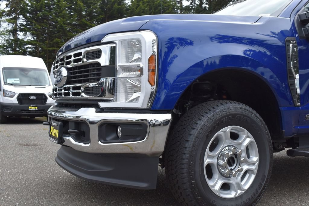 New 2026 Ford F350 XLT w/ FX4 Off-Road Package AWD/4WD image 20