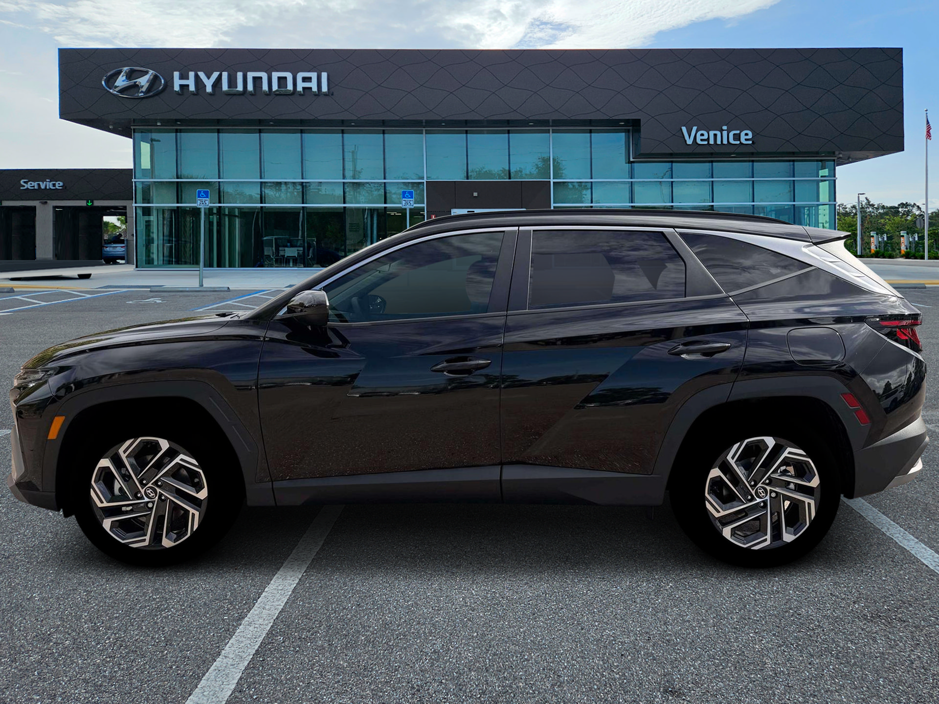 New 2026 Hyundai Tucson SEL Plus FWD image 3