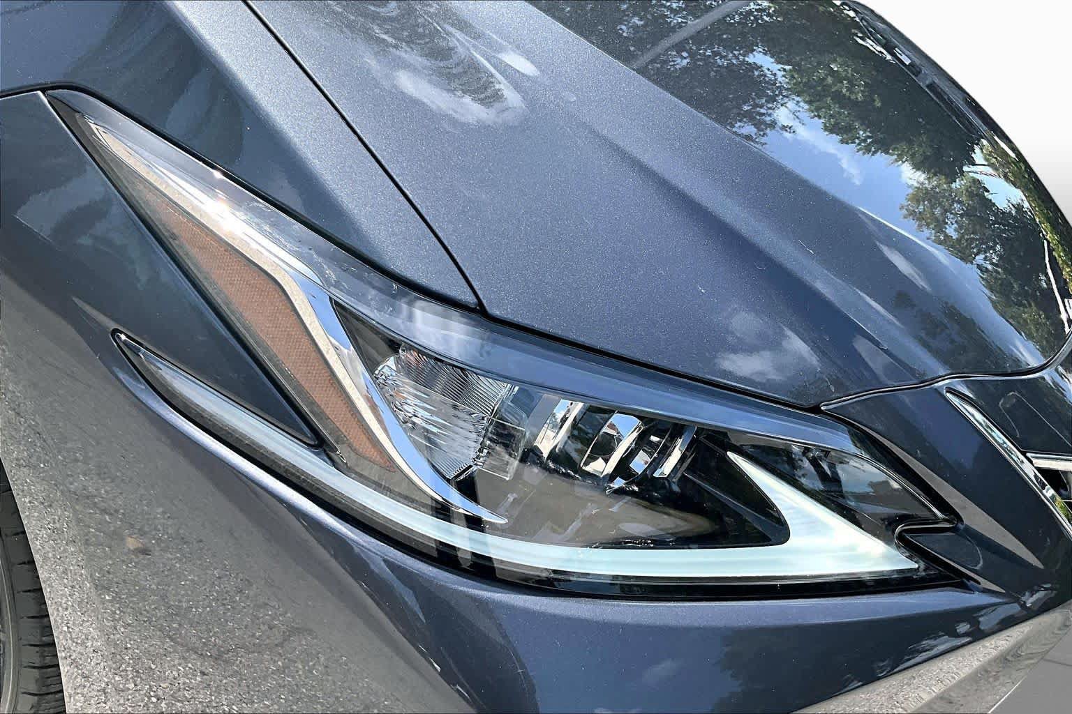 Used 2022 Lexus ES 350 w/ Premium Package FWD image 28
