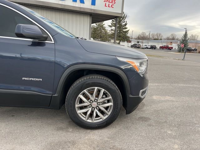 Used 2018 GMC Acadia SLE image 18
