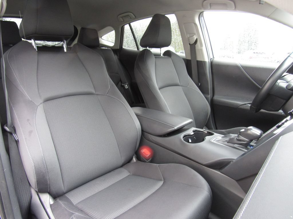 Certified 2024 Toyota Venza LE AWD/4WD image 18