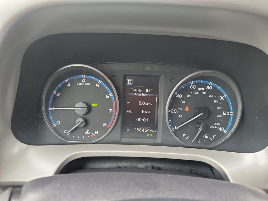 Used 2017 Toyota RAV4 XLE image 34