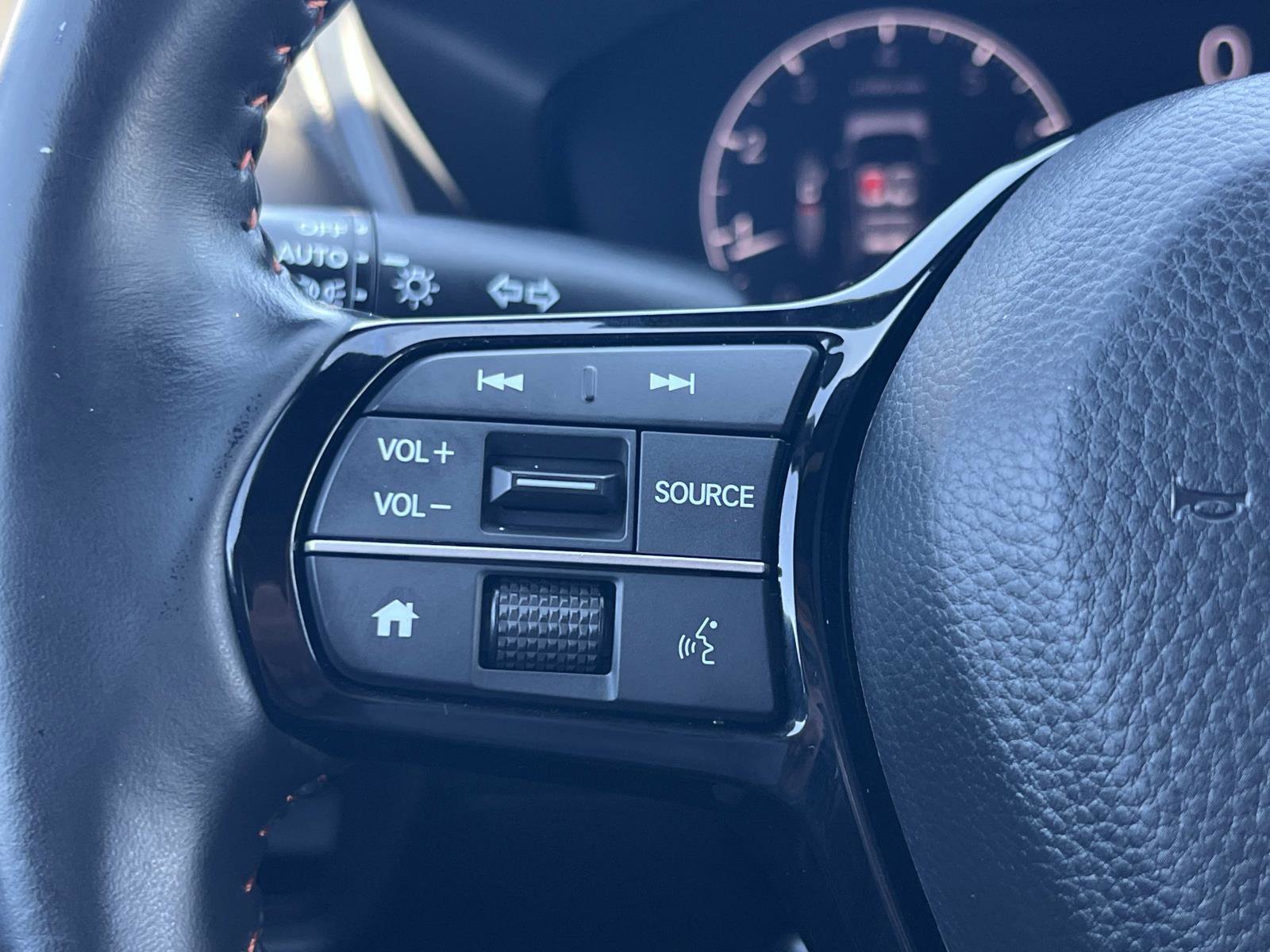 Certified 2023 Honda HR-V Sport image 8