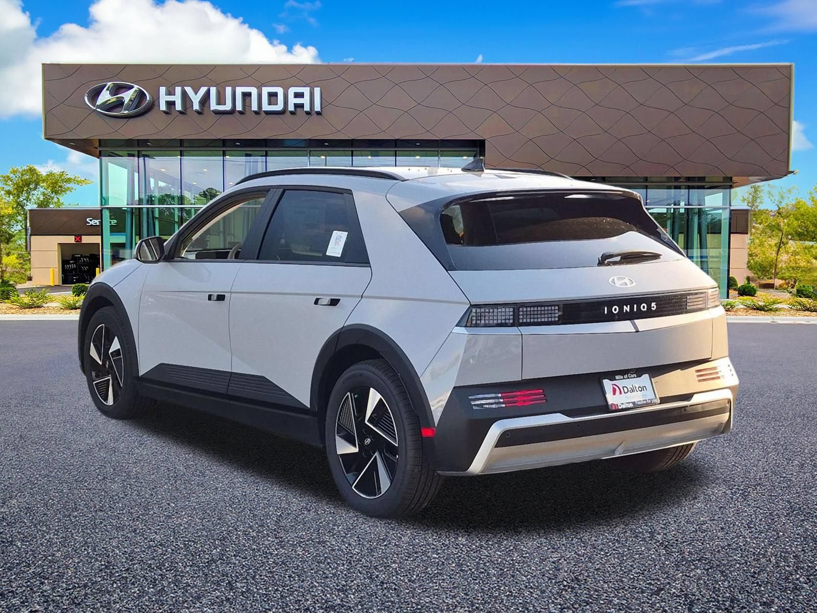 New 2027 Hyundai Ioniq 5 SEL RWD image 6