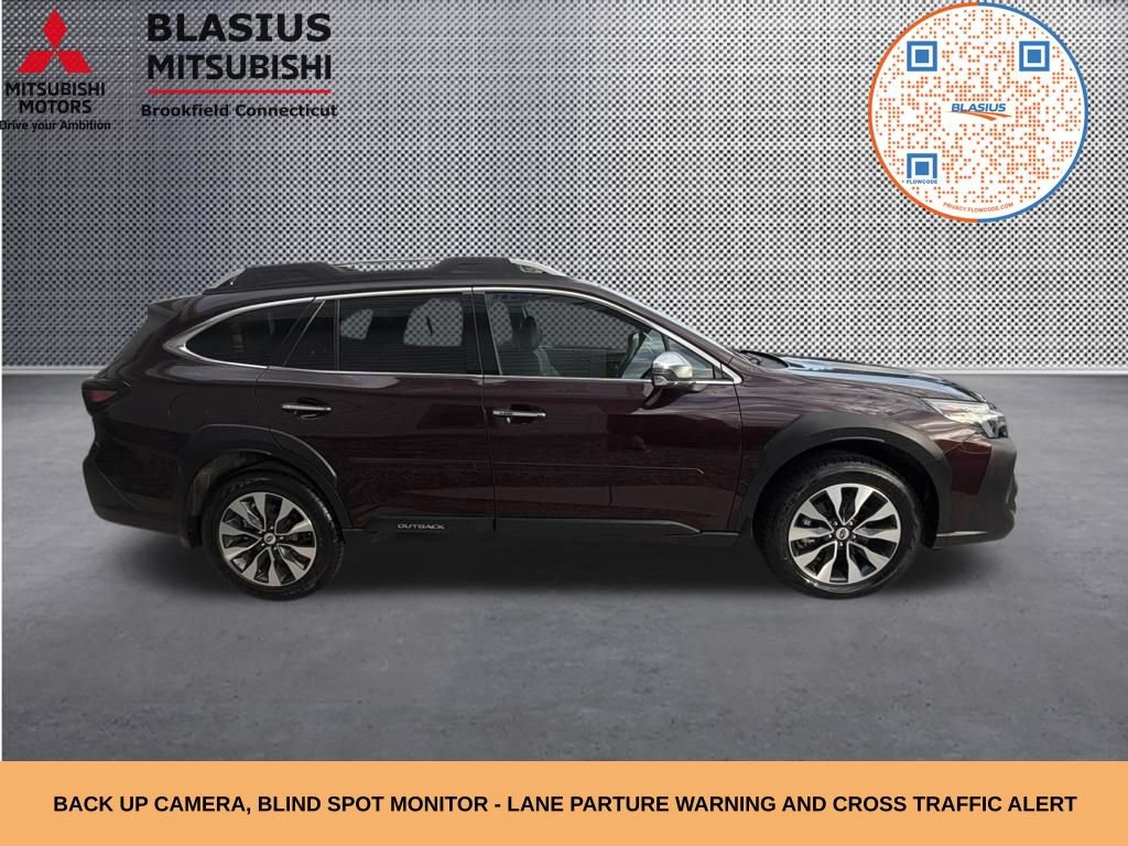 Used 2023 Subaru Outback Touring XT AWD/4WD image 4