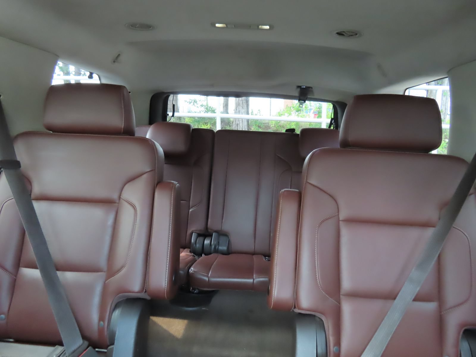 Used 2015 Chevrolet Tahoe LTZ AWD/4WD image 39