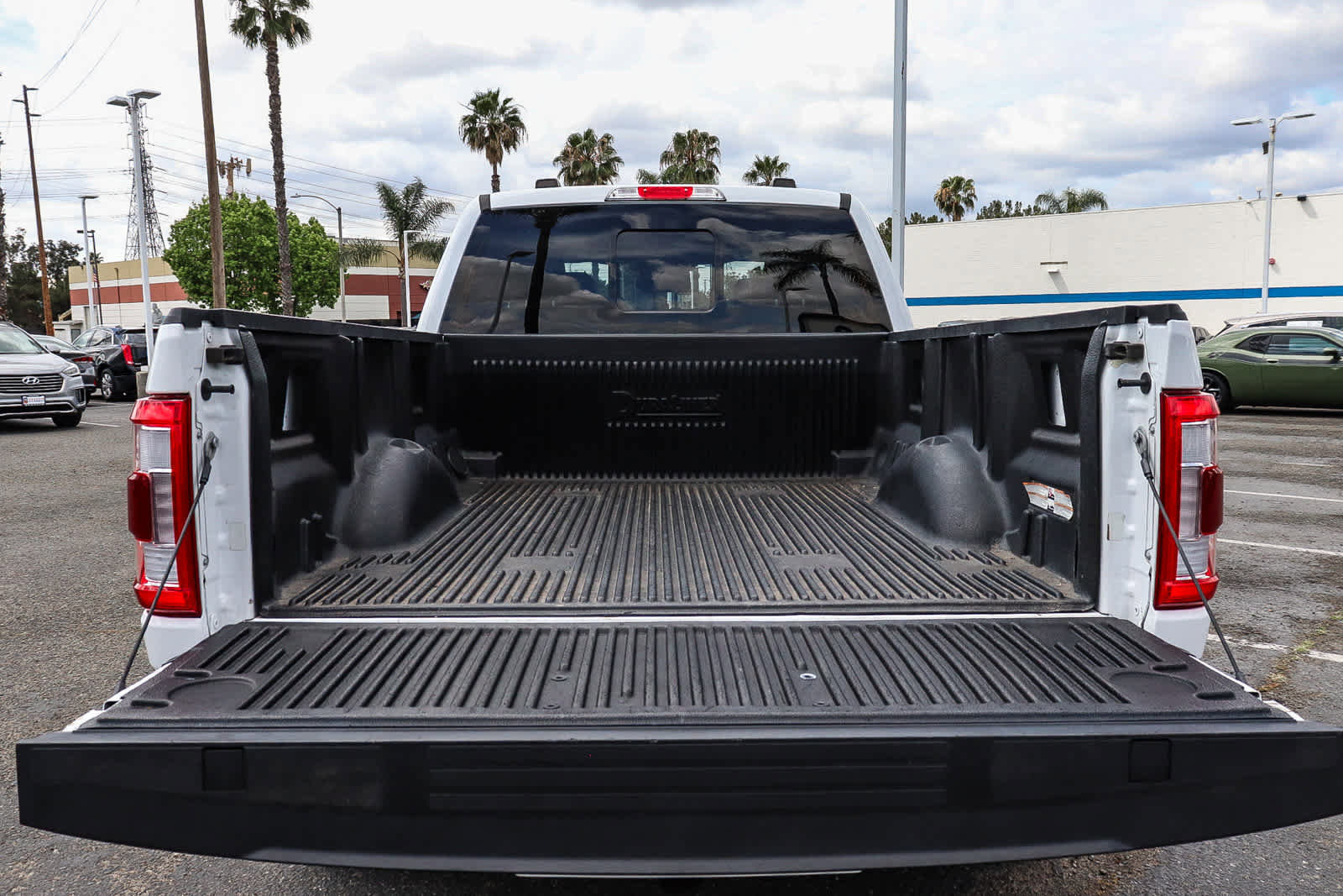 Used 2023 Ford F150 Lariat RWD image 12