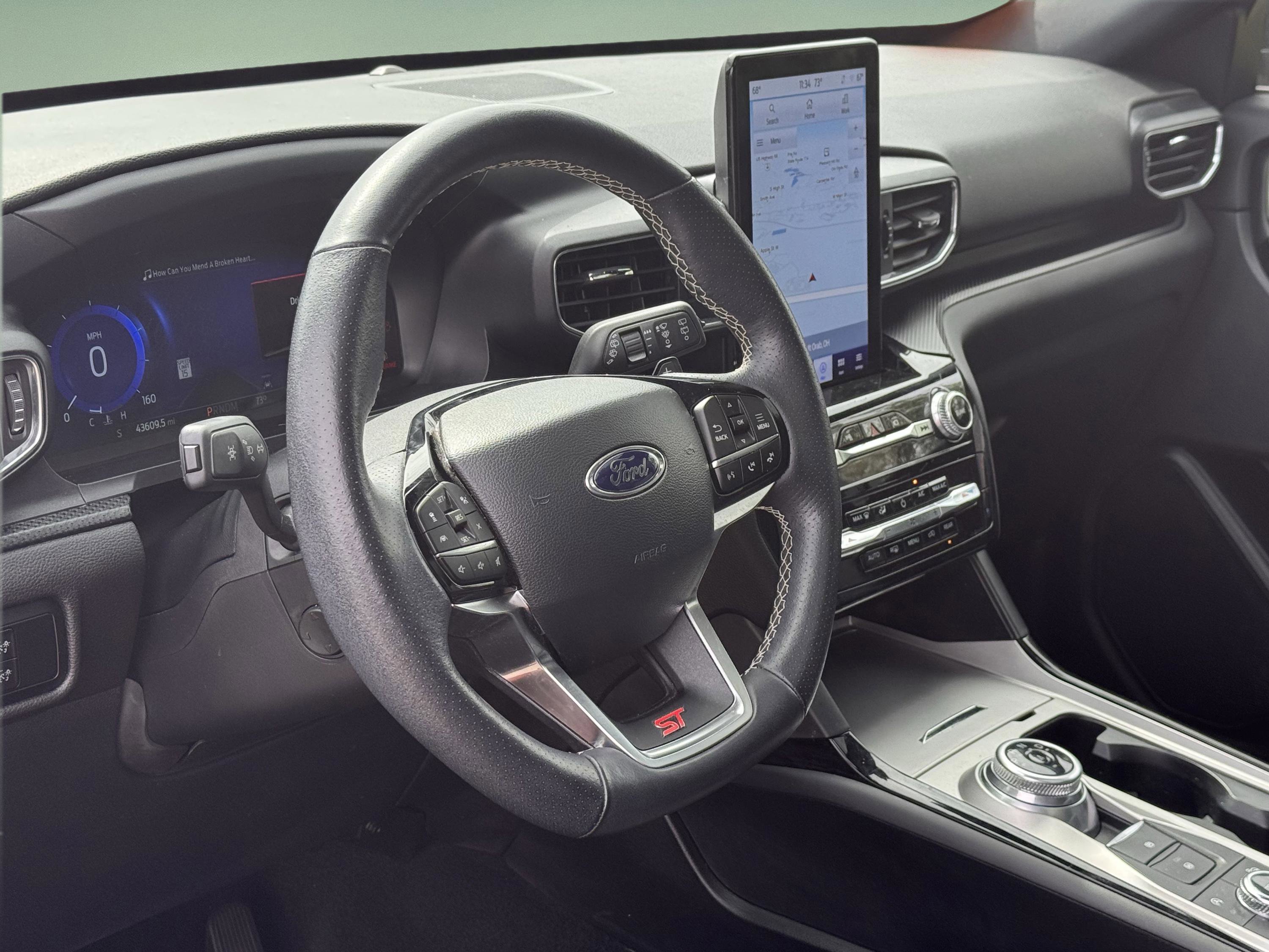 Used 2023 Ford Explorer ST w/ Equipment Group 401A AWD/4WD image 15