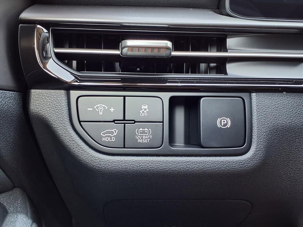 New 2026 Kia Sportage EX w/ EX Panoramic Sunroof Package image 21