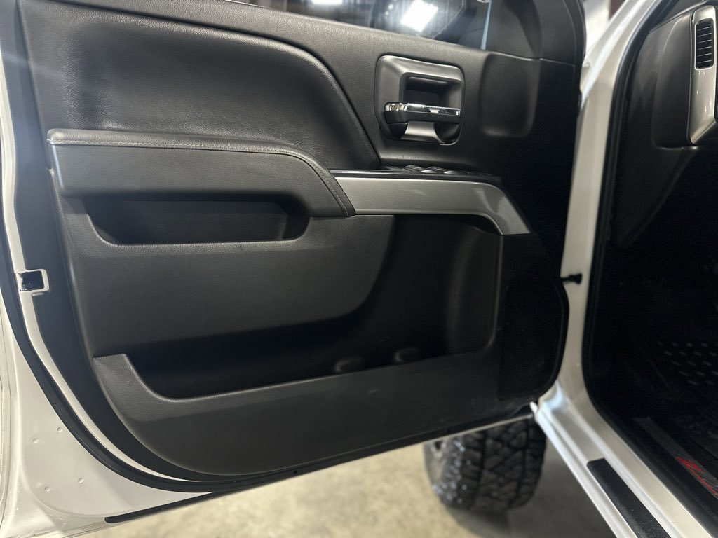 Used 2015 Chevrolet Silverado 1500 LT w/ Custom Sport Edition image 4