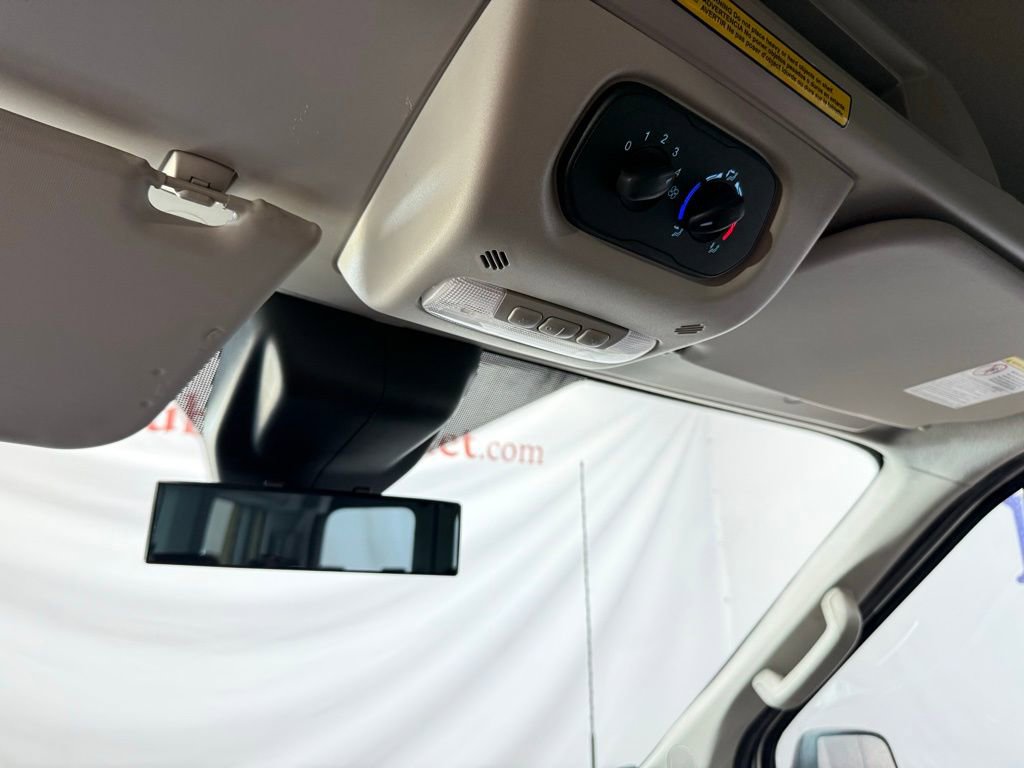 Used 2019 Ford Transit 350 XLT RWD image 15