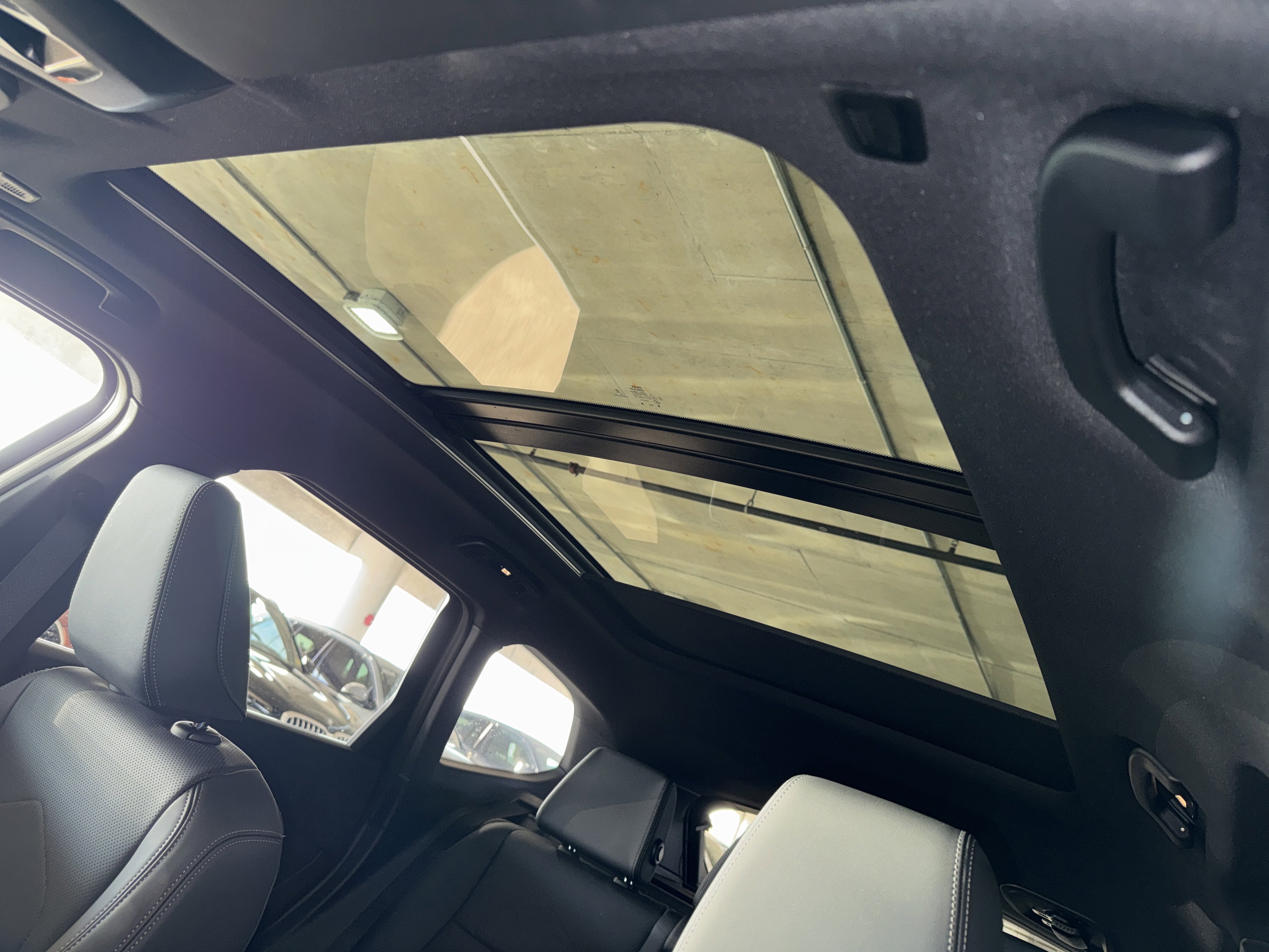 Certified 2023 BMW X1 xDrive28i w/ Convenience Package image 31