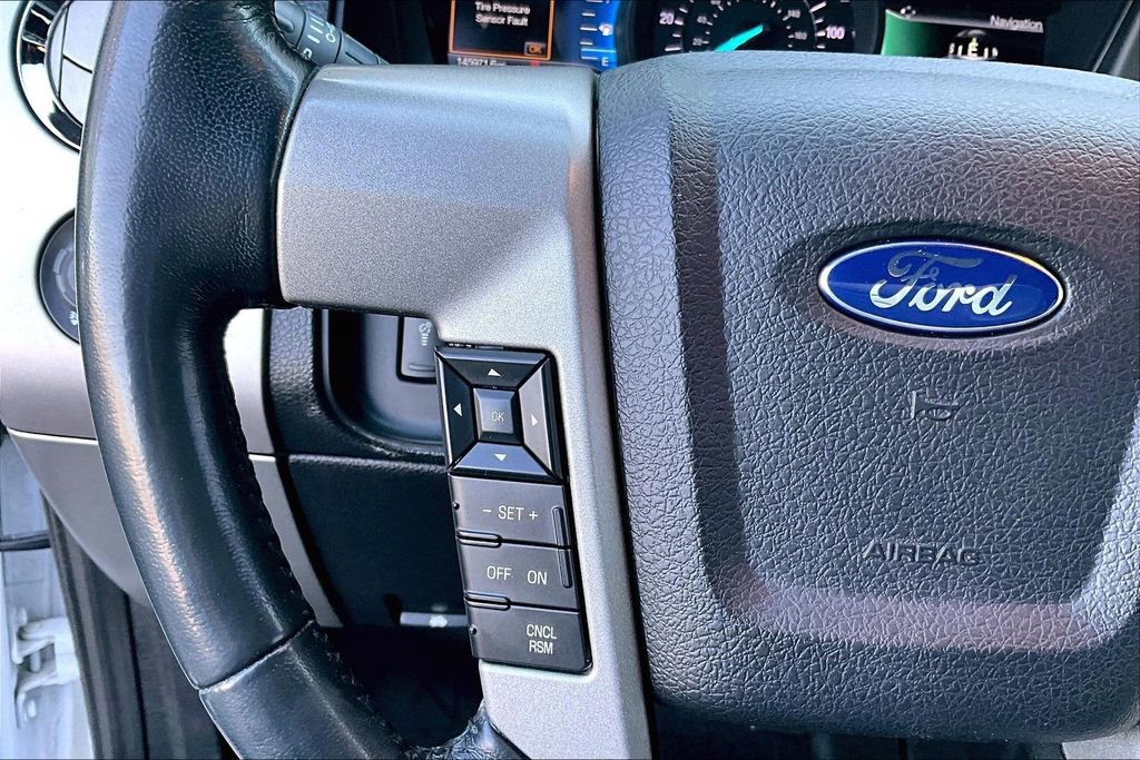 Used 2017 Ford Expedition EL Limited RWD image 18