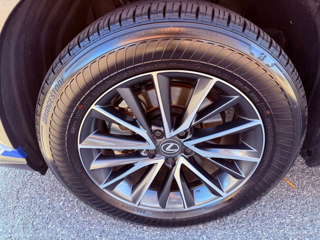 Certified 2025 Lexus NX 250 FWD w/ Premium Package image 24