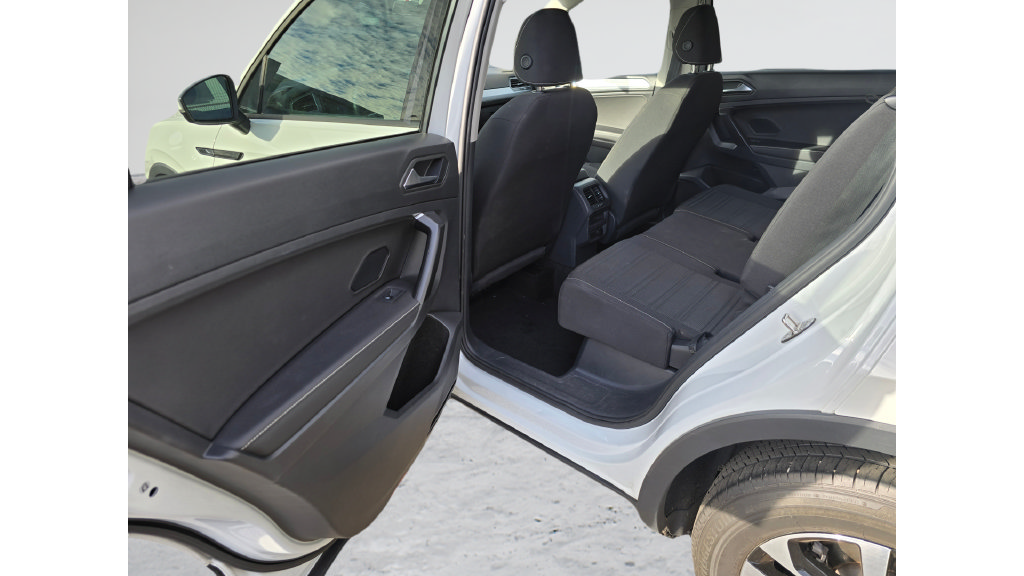 Used 2023 Volkswagen Tiguan S w/ Driver Assistance Package FWD image 15