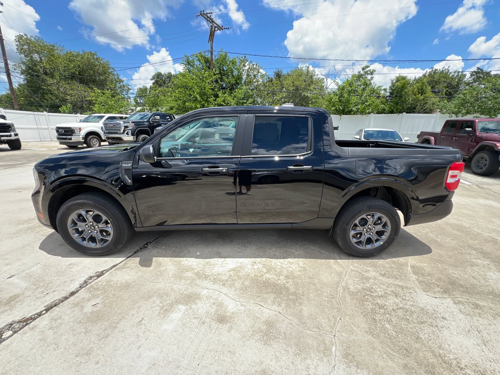 New 2026 Ford Maverick XLT FWD image 6