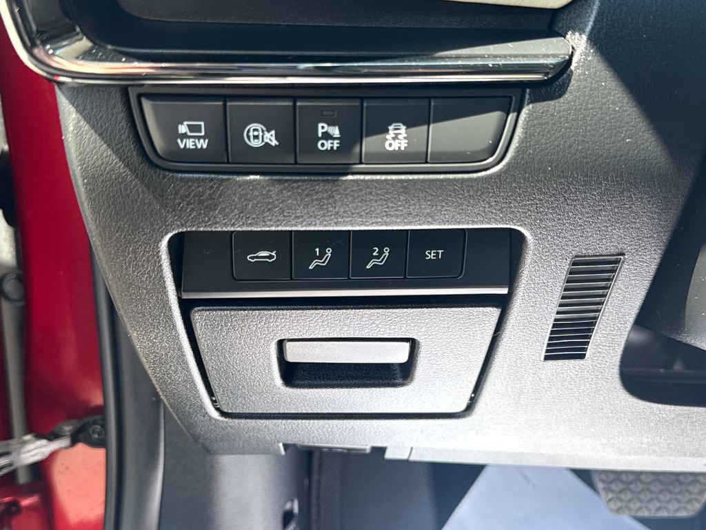 Used 2025 MAZDA MAZDA3 2.5 Turbo Sedan w/Premium Plus image 9