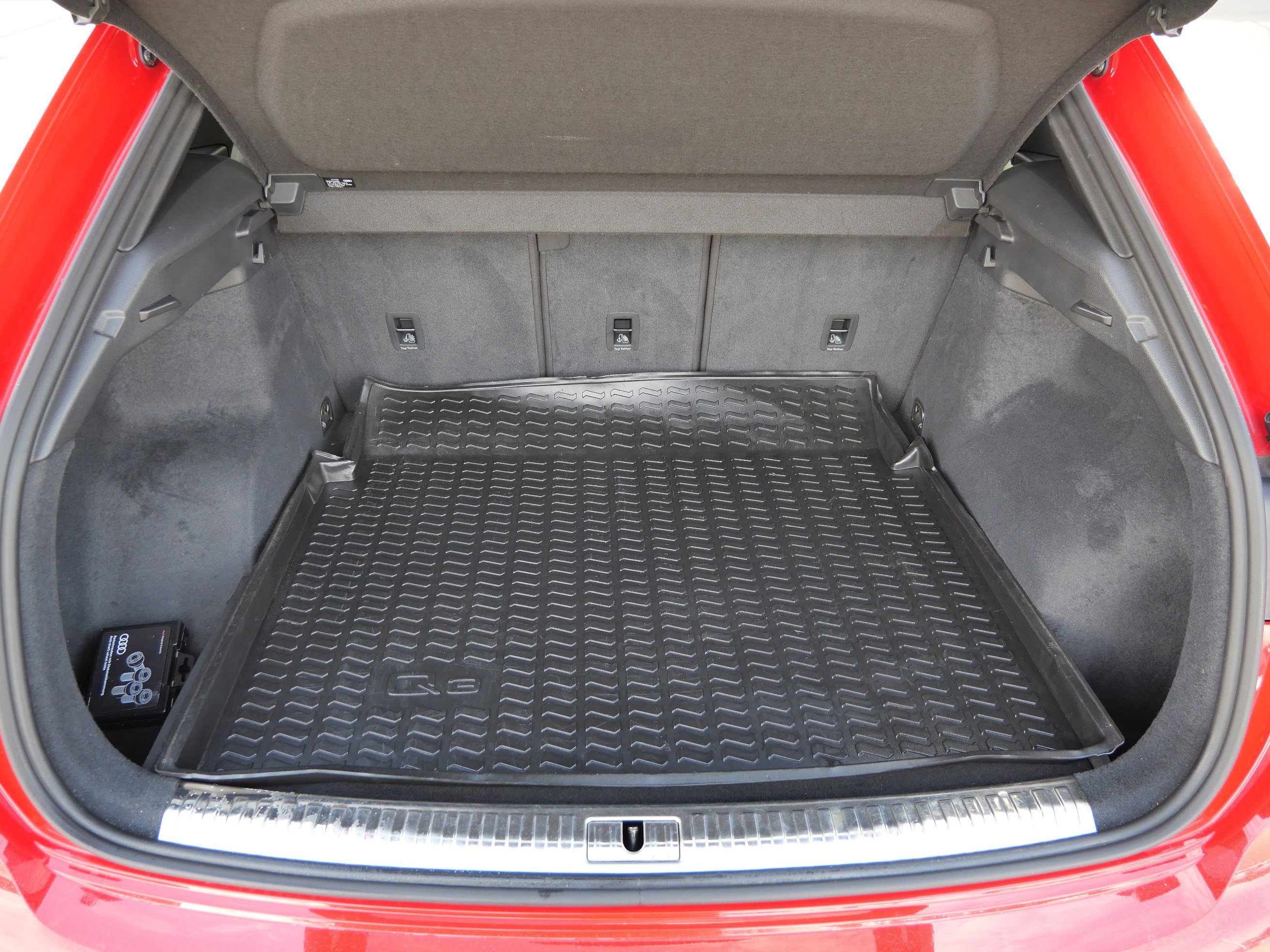 Used 2023 Audi Q3 2.0T Premium Plus w/ Premium Plus Package image 18