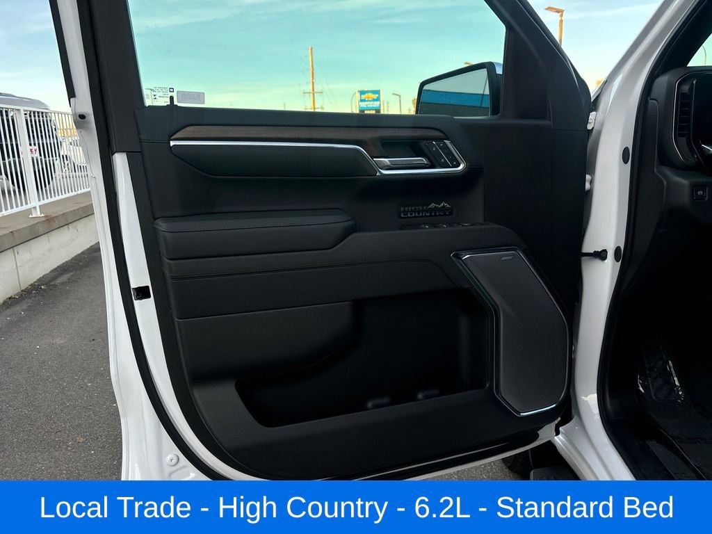 Used 2025 Chevrolet Silverado 1500 High Country w/ High Country Premium Package image 10