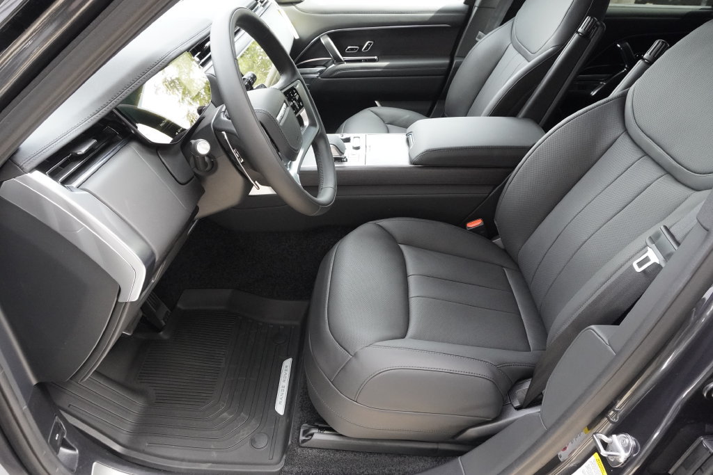 New 2027 Land Rover Range Rover Long Wheelbase SE AWD/4WD image 19