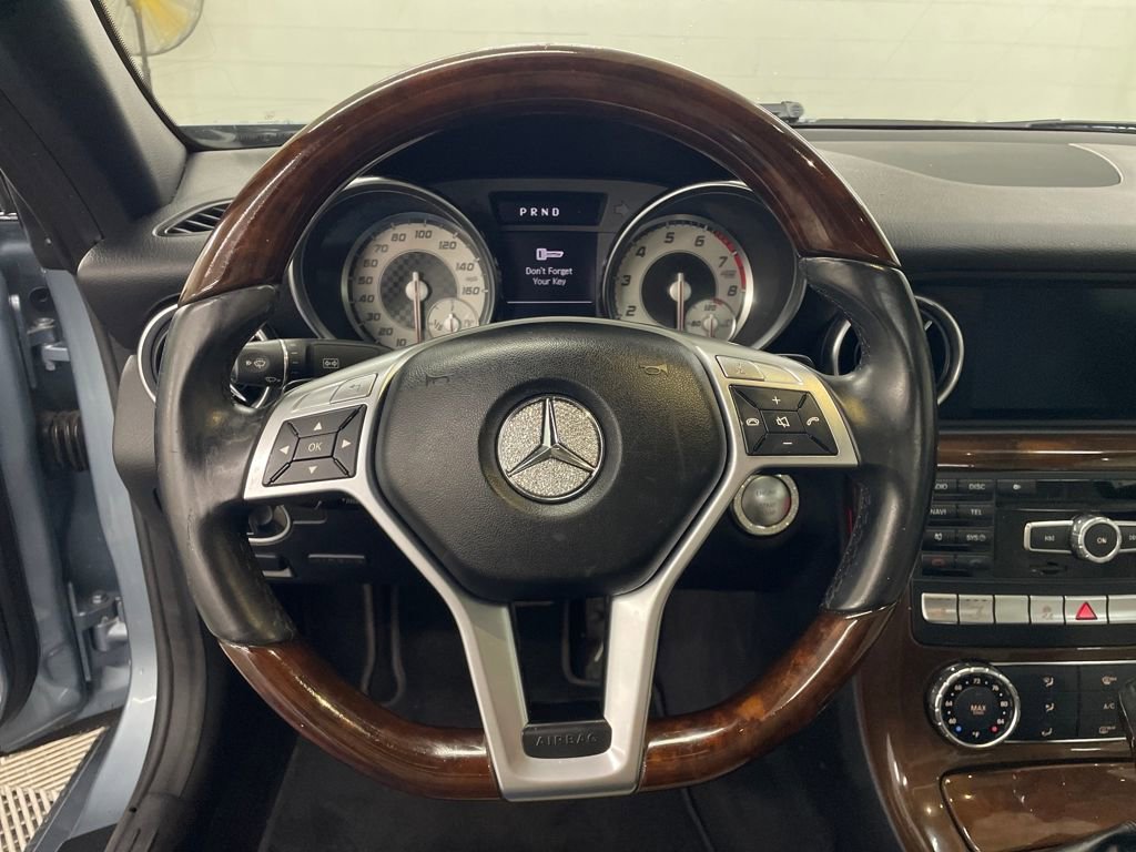 Used 2013 Mercedes-Benz SLK 250 image 21