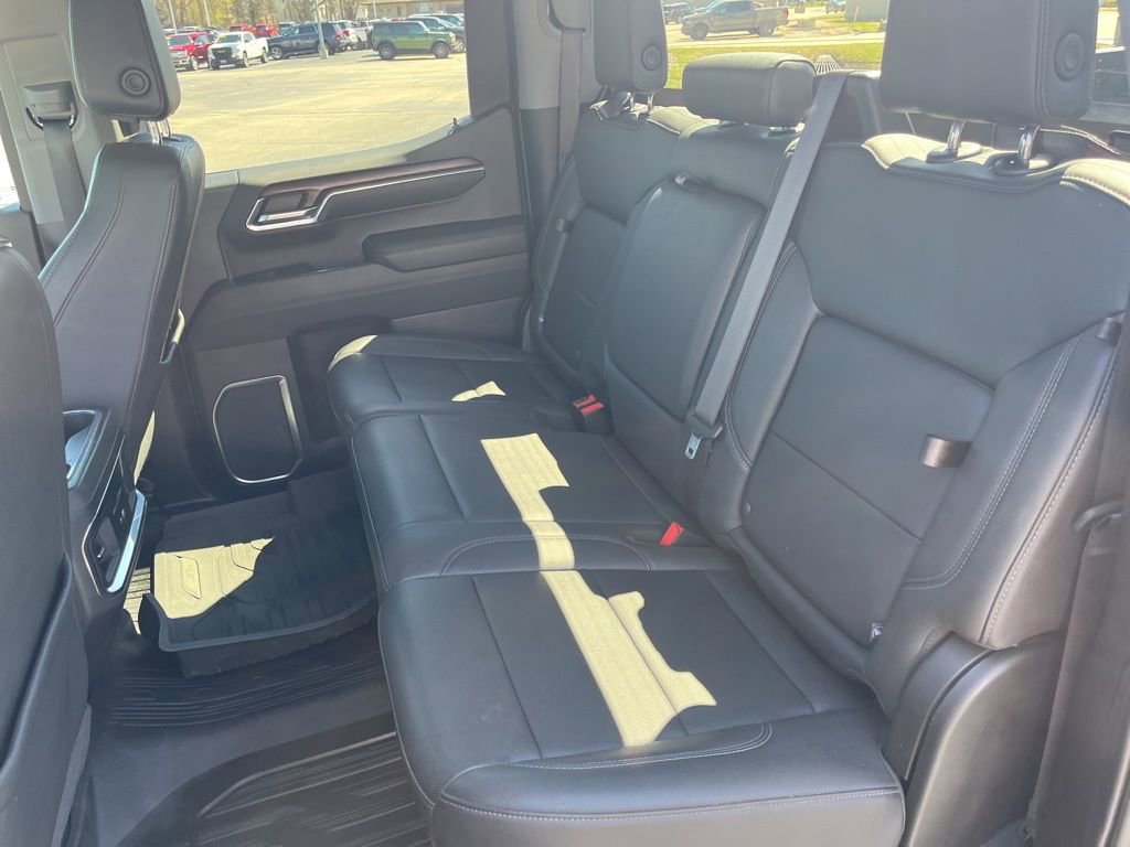 Used 2023 GMC Sierra 1500 SLT w/ SLT Premium Package image 13