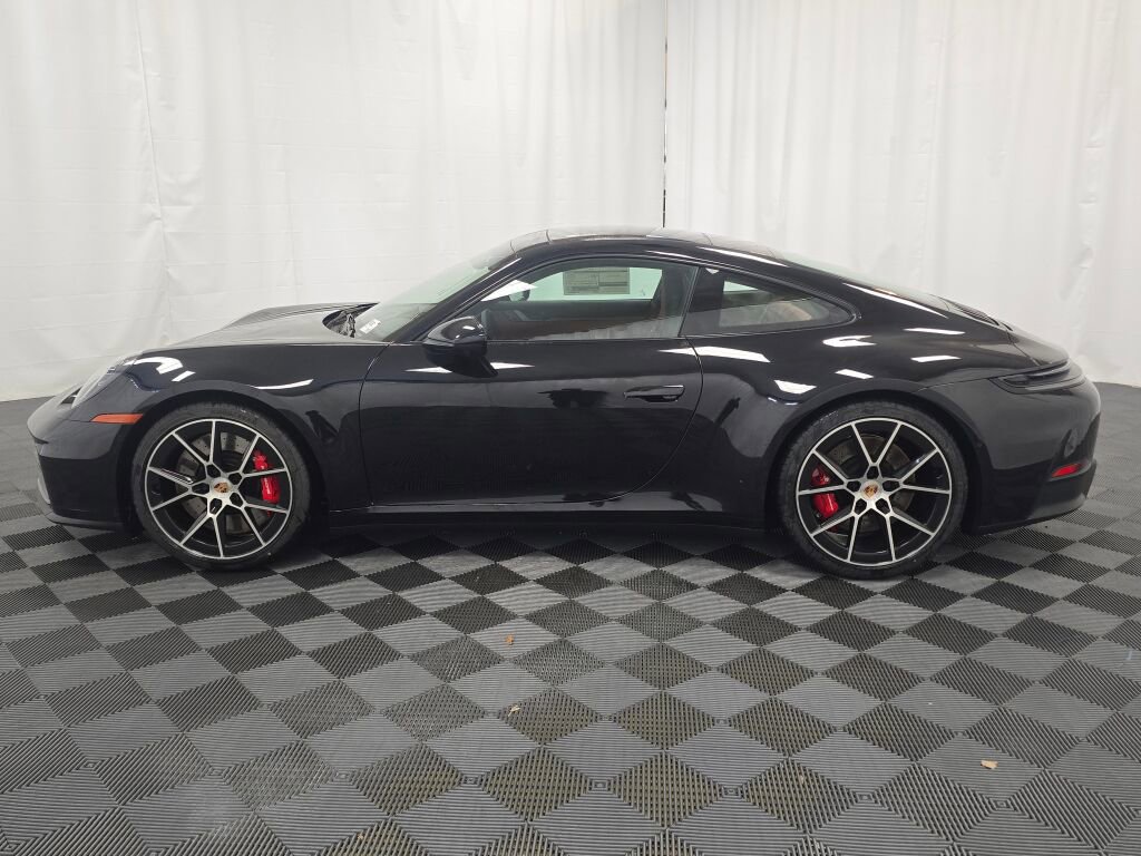 New 2026 Porsche 911 Carrera 4S image 2