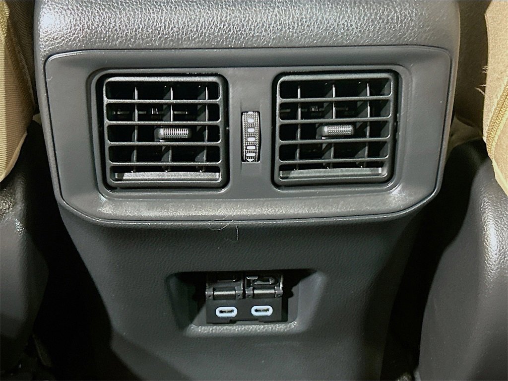 Used 2025 Toyota RAV4 XLE image 22
