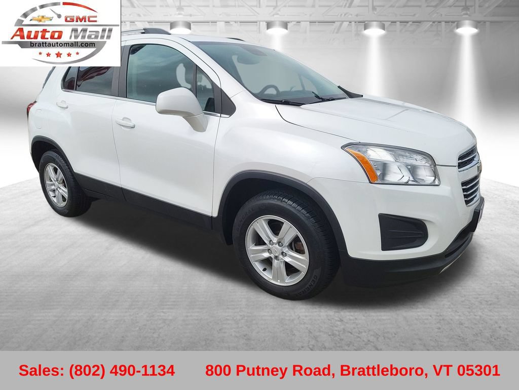 Used 2016 Chevrolet Trax LT w/ LT Sun and Sound Package AWD/4WD image 9