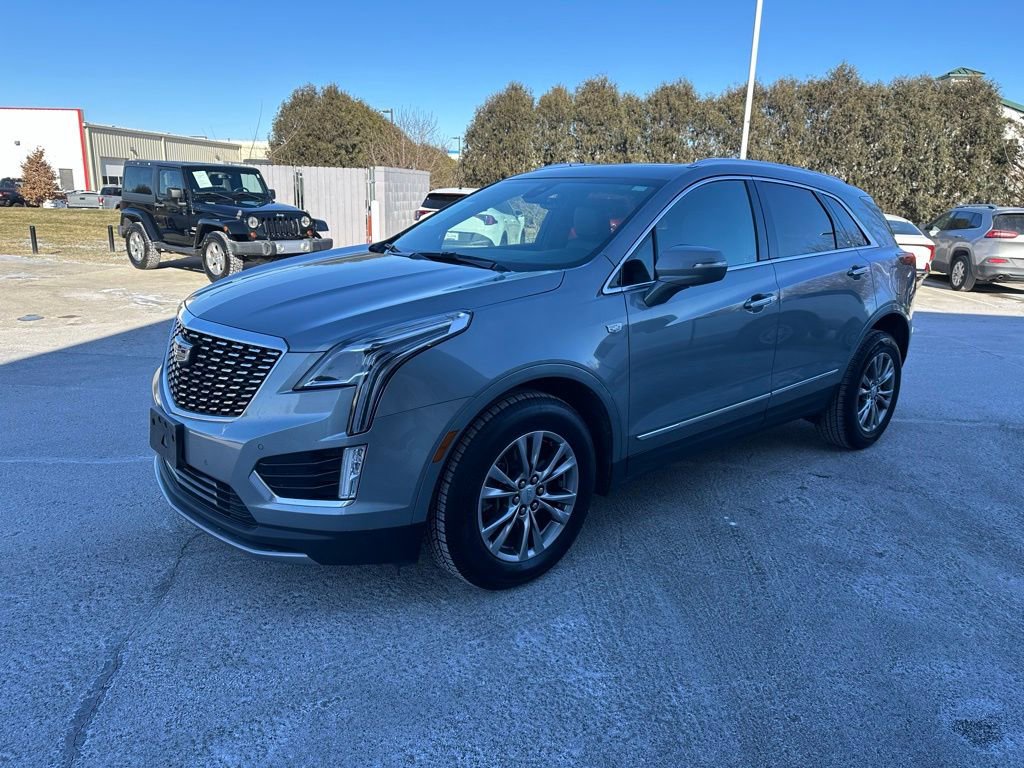 Used 2023 Cadillac XT5 Premium Luxury image 3